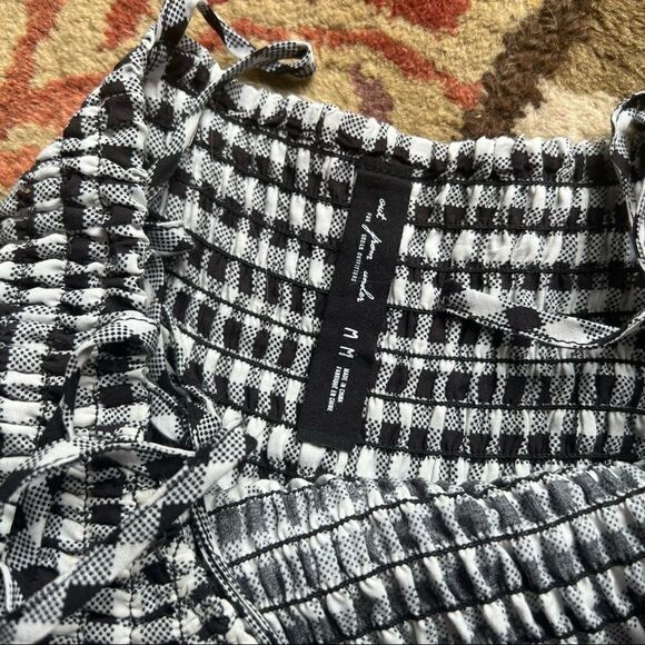 Urban outfitters romper  - Picture 3 of 4